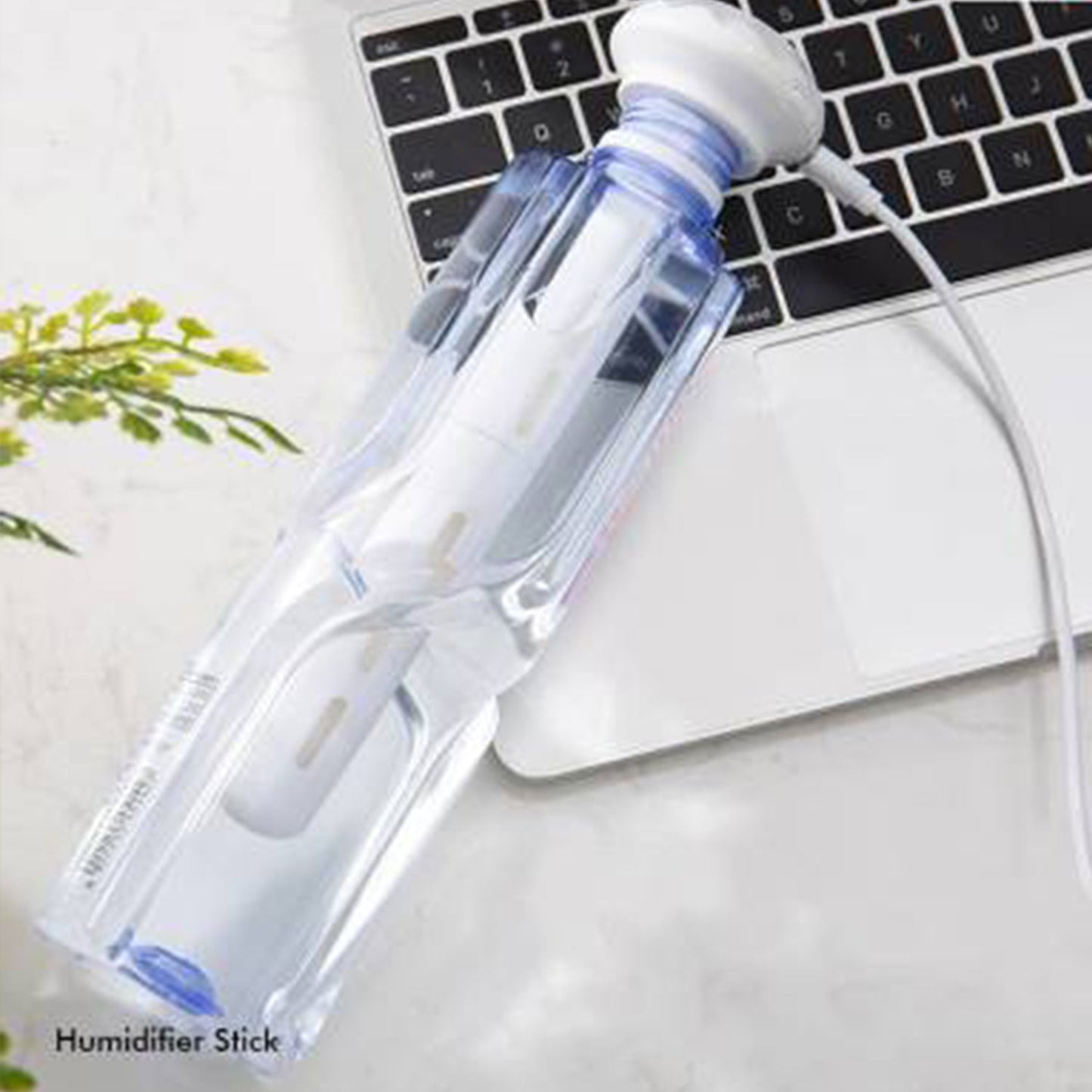 Mini Portable Humidifier for Car, Personal USB Powered Bedroom Quiet Humidified Ultrasonic Cool Mist Humidifier Plants, Car, Travel, Office, Hotel (1 Pc)