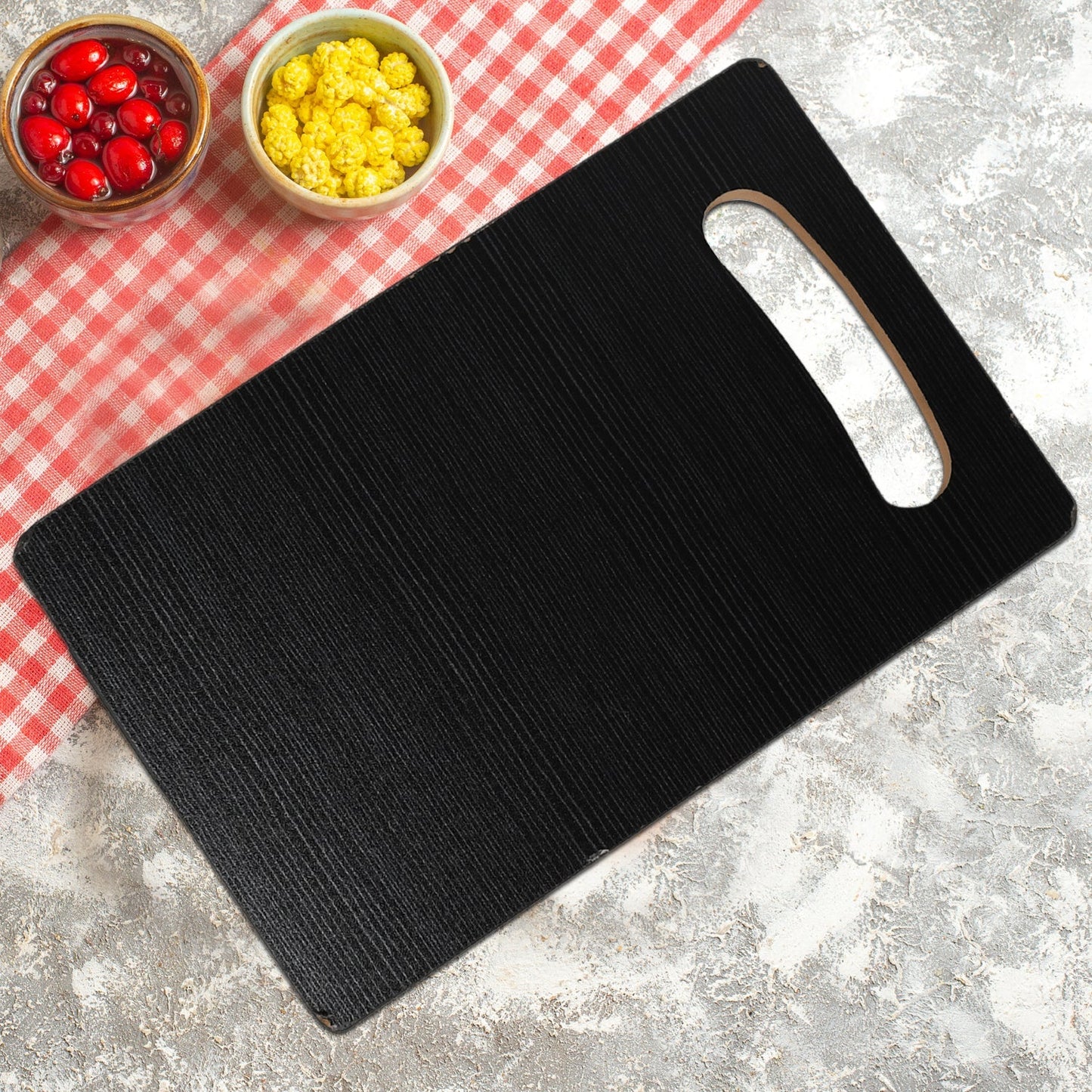 Heavy wooden chopping board with handle