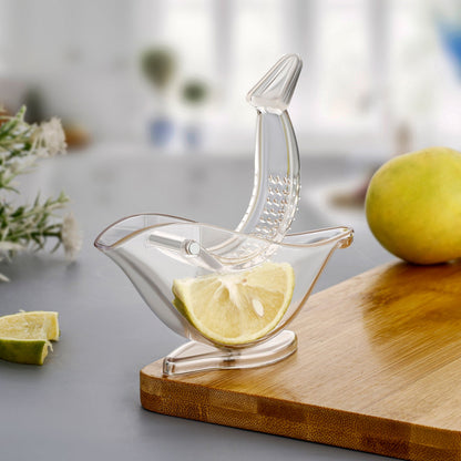 Bird-shaped hand juicer for citrus fruits