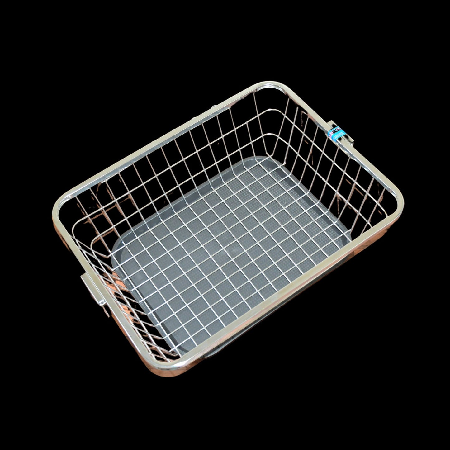 Dish drainer rack with drip tray and utensil basket for drying plates