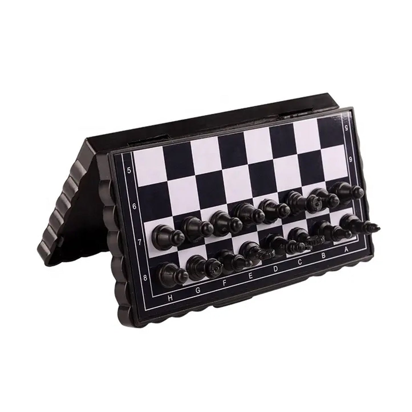 Folding travel chessboard