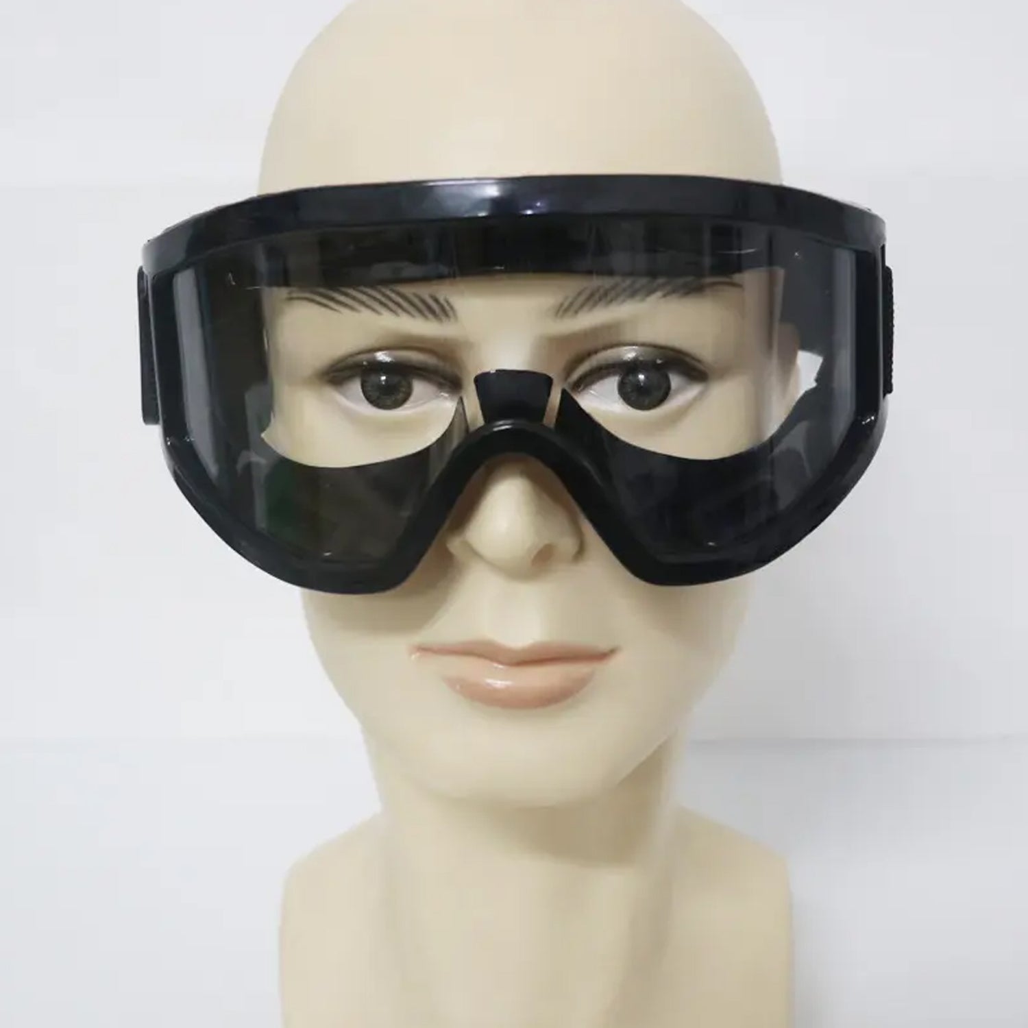 Windproof and dustproof goggles for motorbike riding