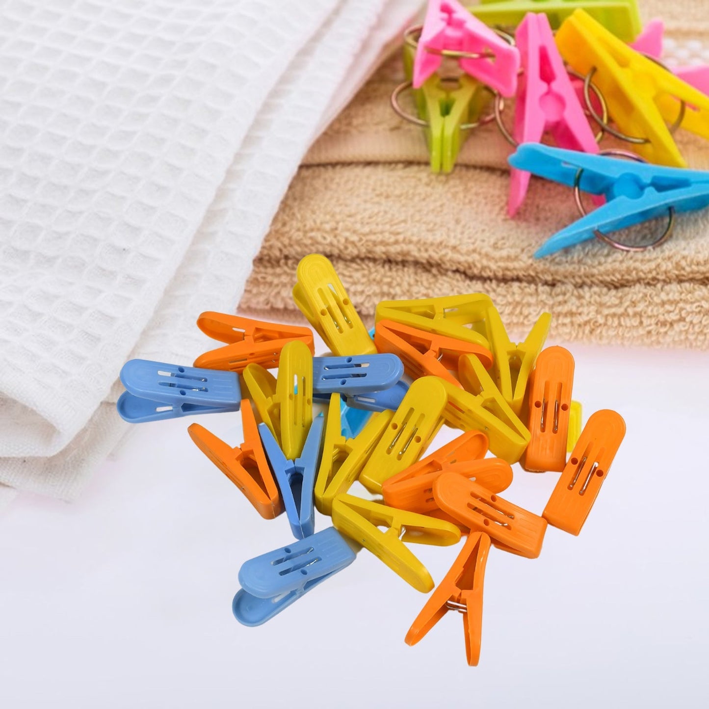 Strong and durable plastic clips