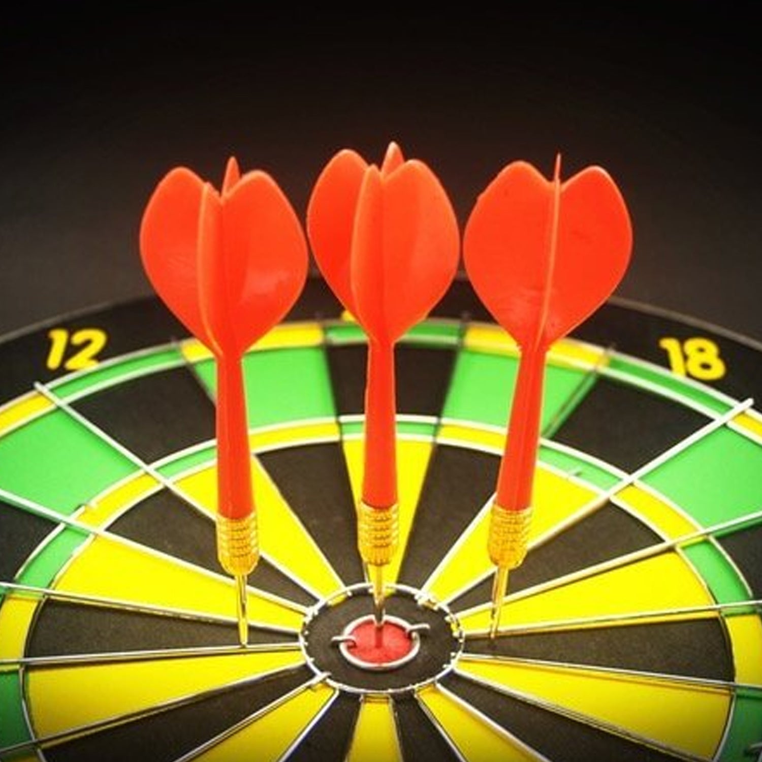 Indoor and outdoor dart set for all ages