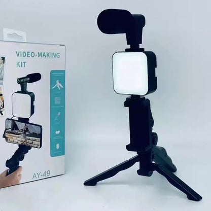 Vlogging kit with mic and mini tripod