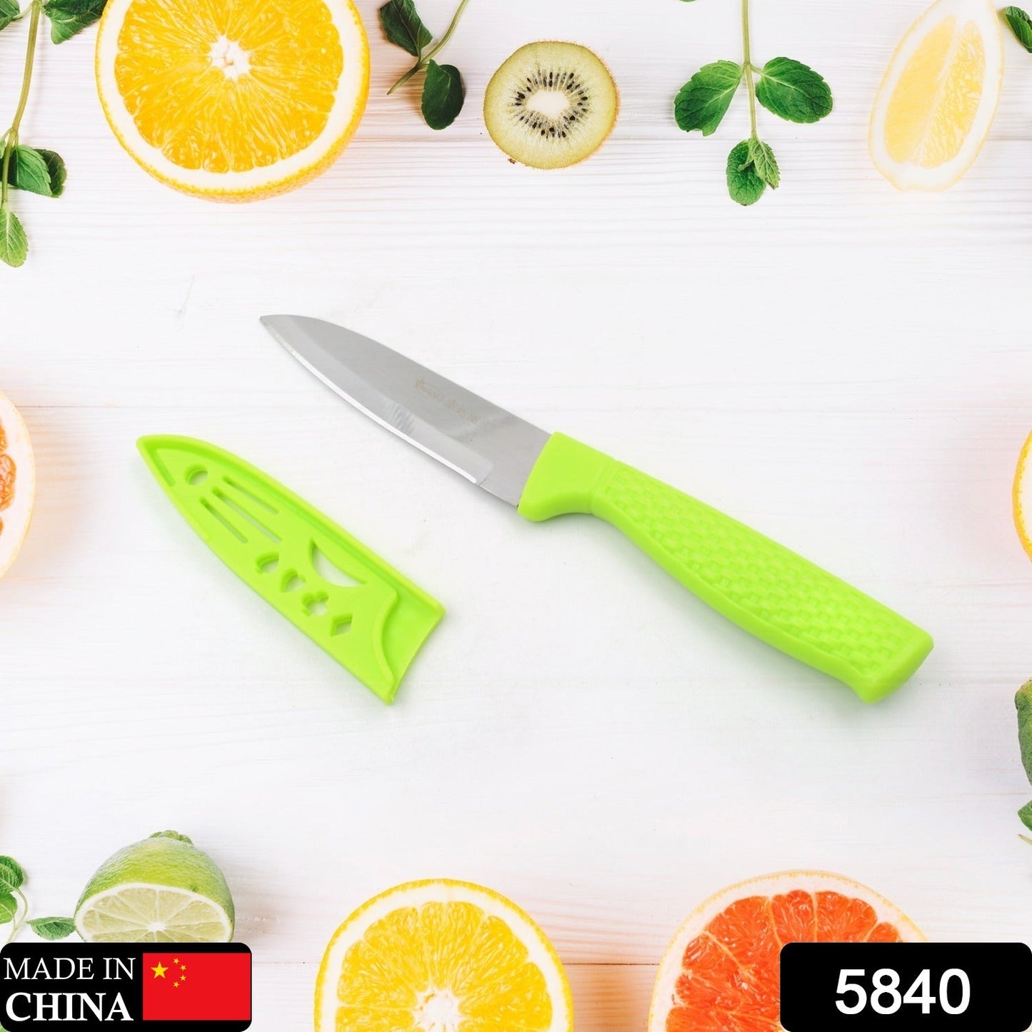 Scratch-resistant stainless steel kitchen knife, durable design