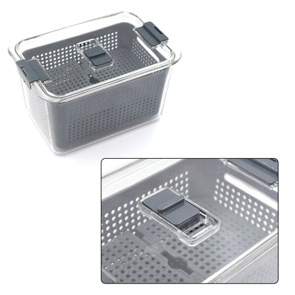 Foldable silicone basket for kitchen use, ideal for washing fruits and vegetables.