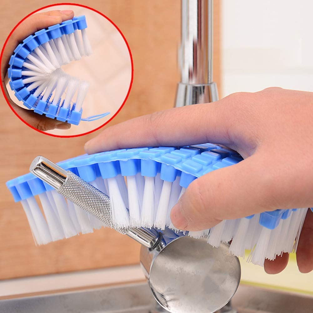 Plastic brush for thorough home cleaning