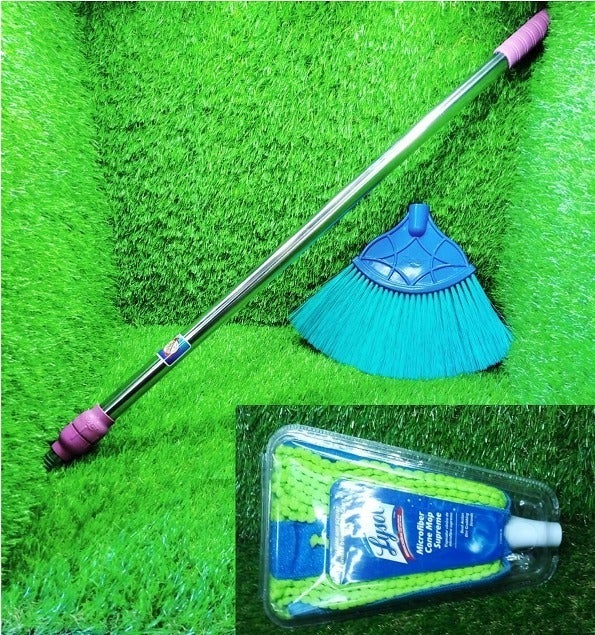 Plastic broom