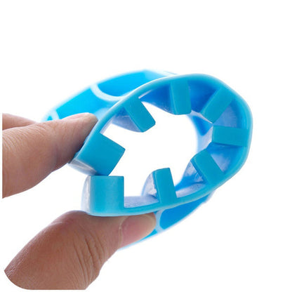 Silicone tray for holding soap with drainage